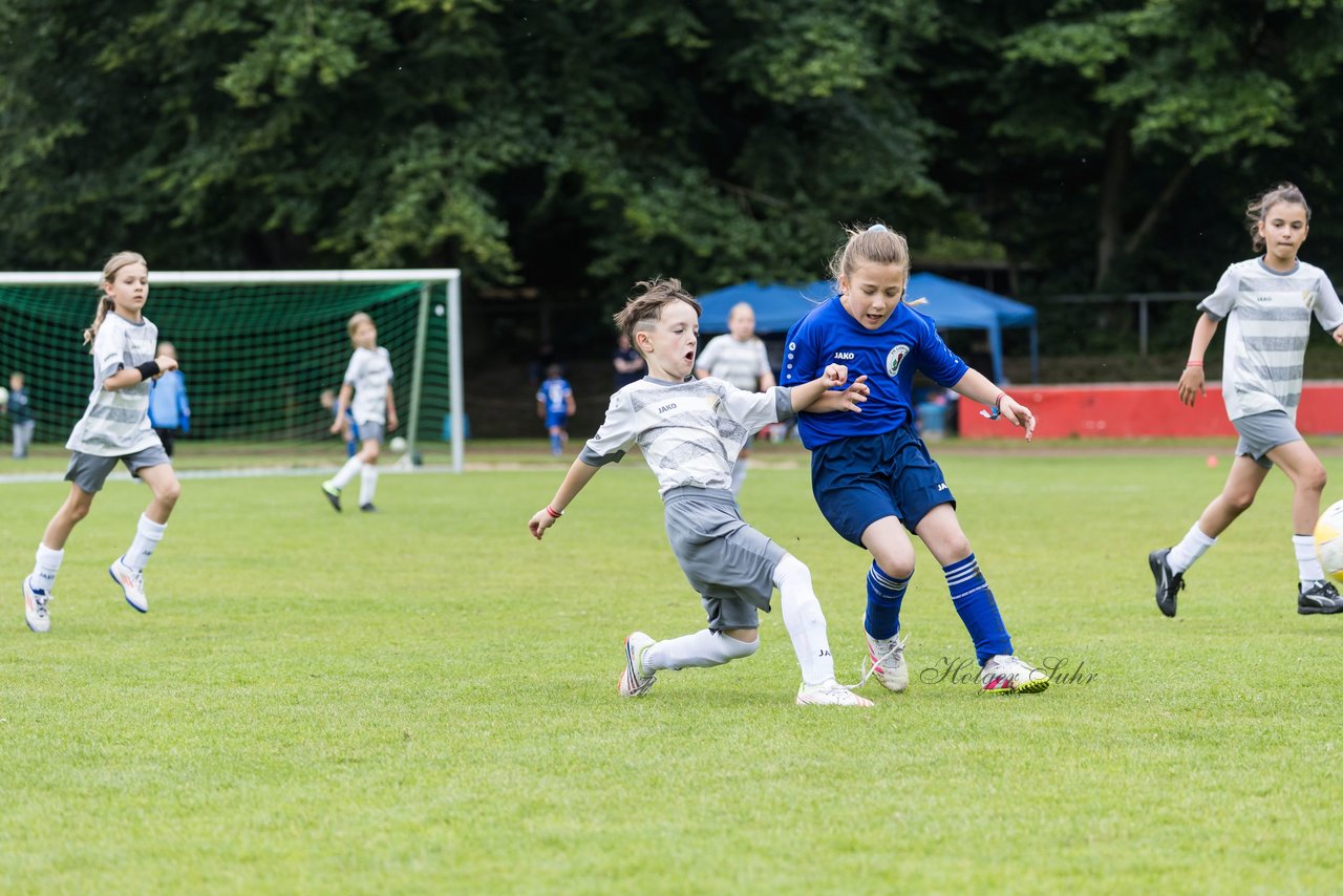 Bild 399 - Loewinnen Cup